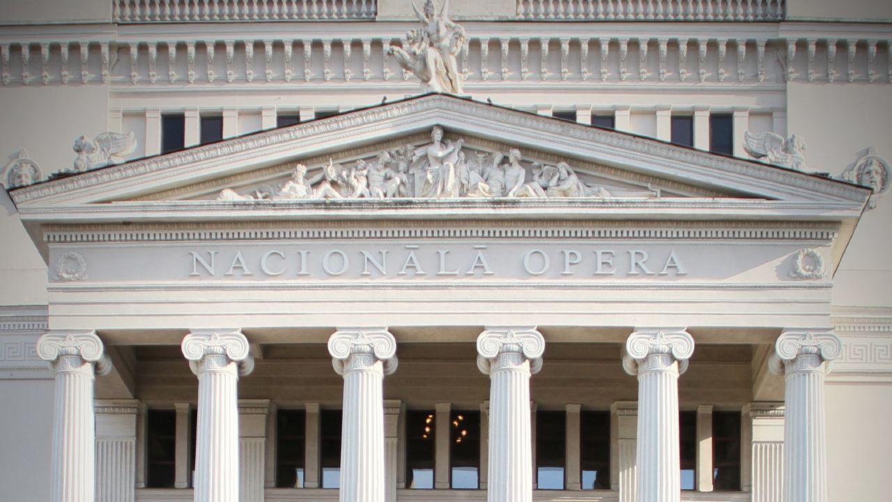 Ópera Nacional de Letonia